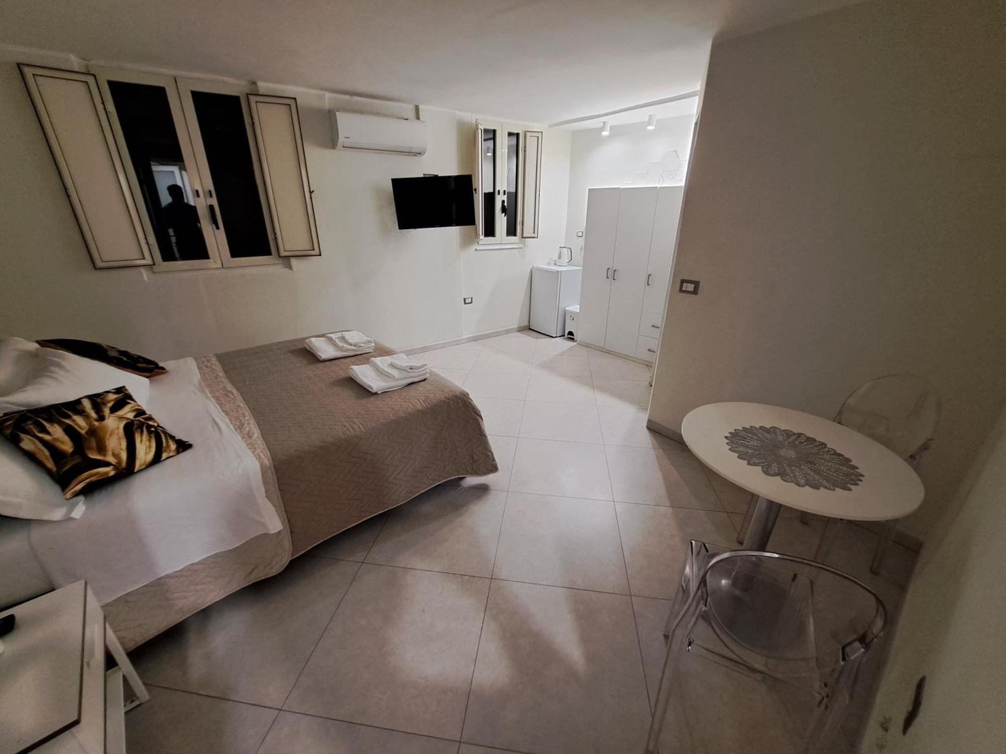 Amendola Guest house *